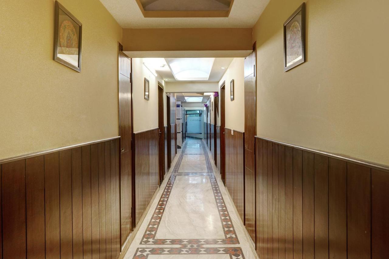 Capital O 1641 Hotel Radiance Paradise Dehradun Esterno foto