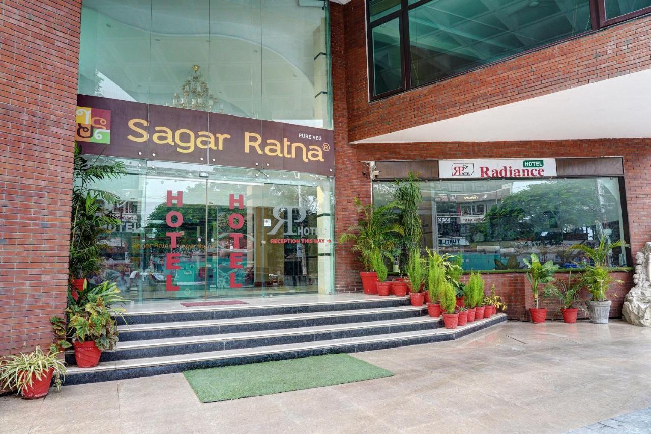 Capital O 1641 Hotel Radiance Paradise Dehradun Esterno foto